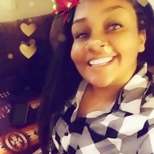 Meet your Posher, Olympia